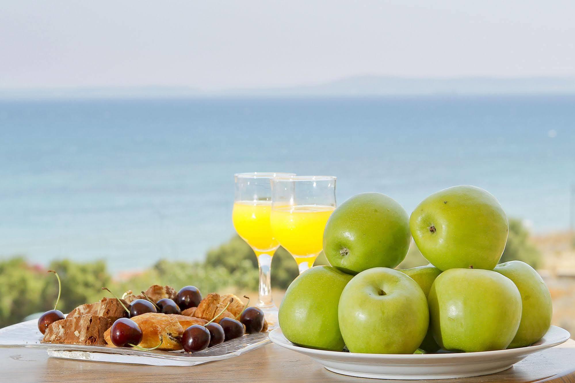 Sea View Resorts & Spa 카르파스 외부 사진